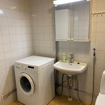 Merituuli Serviced Apartments, 2br With Sauna 아파트